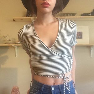 Striped wrap cop top